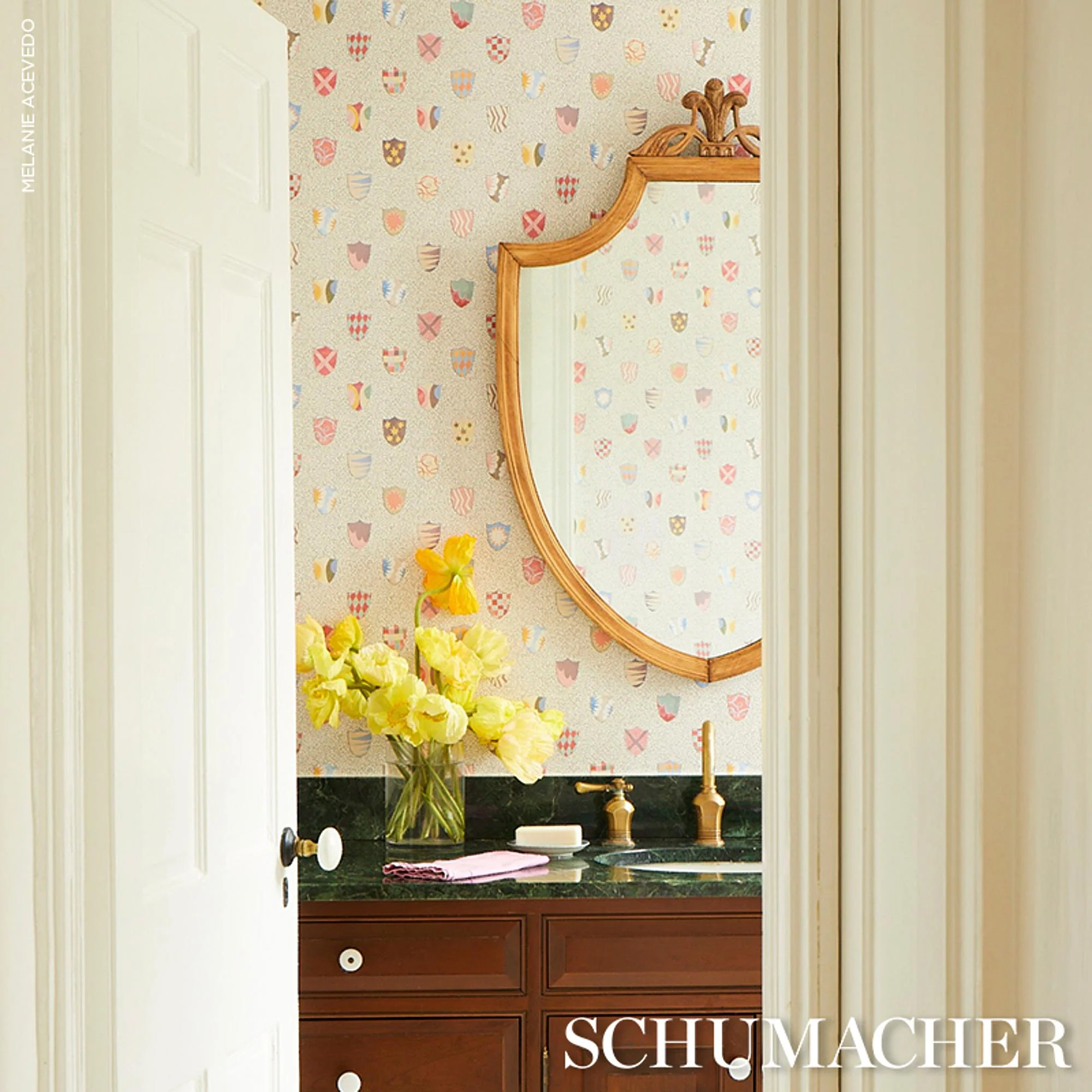 Schumacher Heraldic Sprezzatura Wallpaper - Image 7