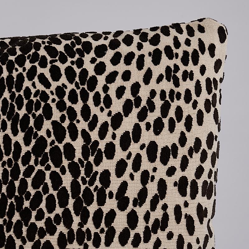 Schumacher Java 20" X 20" Cheetah Velvet Pillow - Image 3