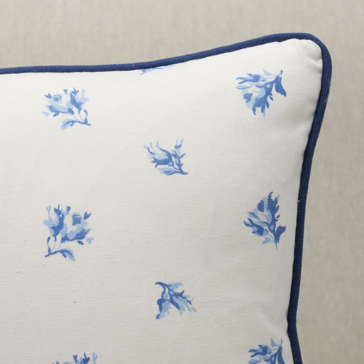 Schumacher Porcelain 16" X 12" Margie Floral Pillow - Image 2