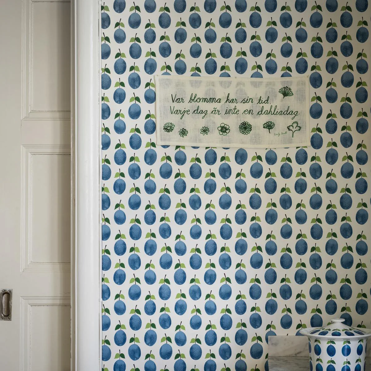 Schumacher Prunus Blue Wallpaper - Image 4