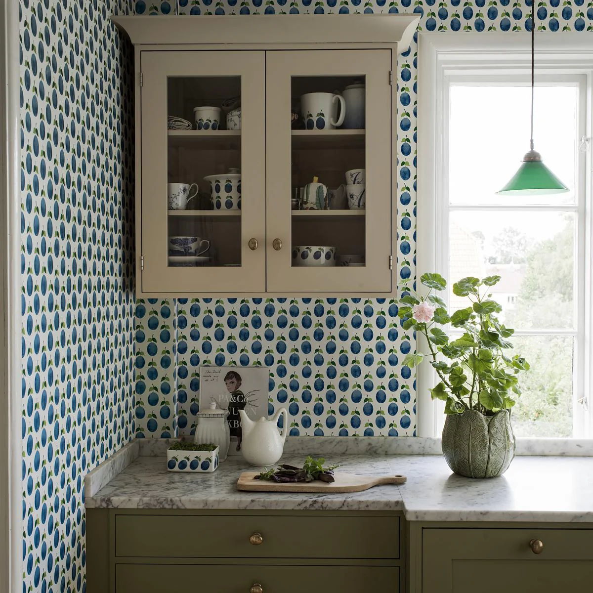 Schumacher Prunus Blue Wallpaper - Image 5